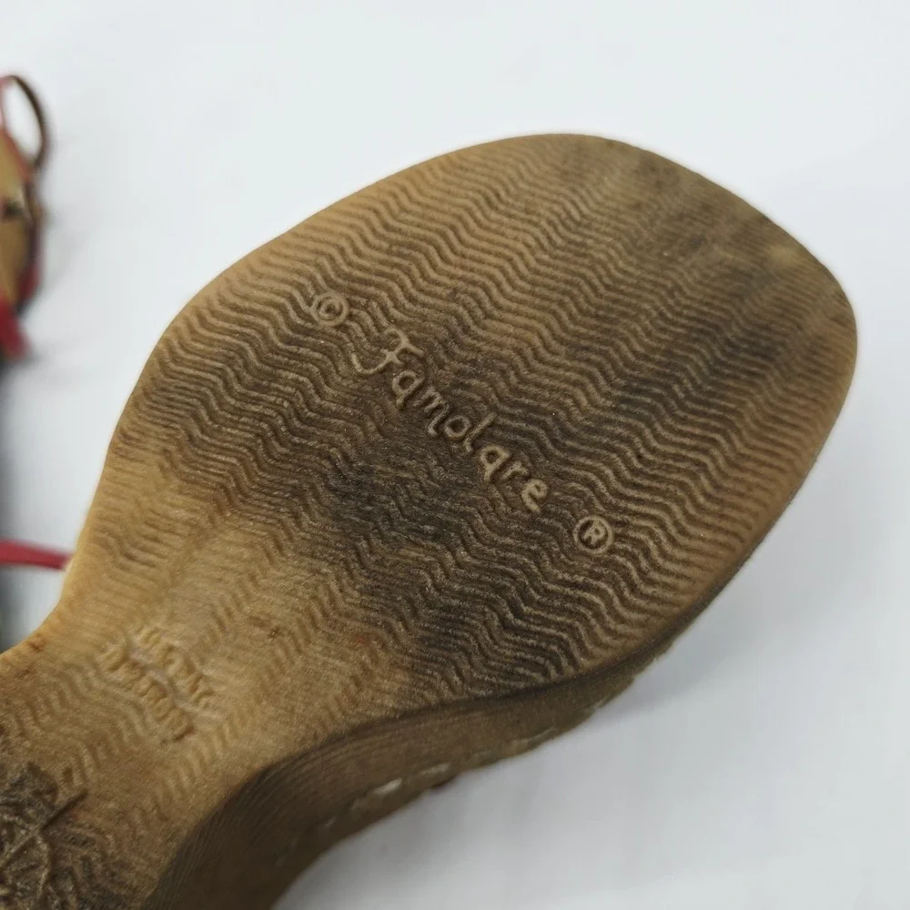 VTG 70s Famolare Sandals Womens 7.5 M Hi There Gum Sole Wave Wedge Italy Rainbow